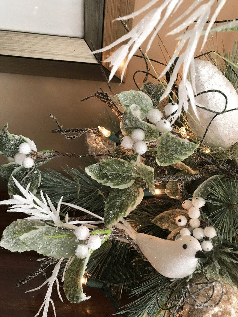 Christmas Birch Pinecone Centerpiece🎄 Winter Home Decor