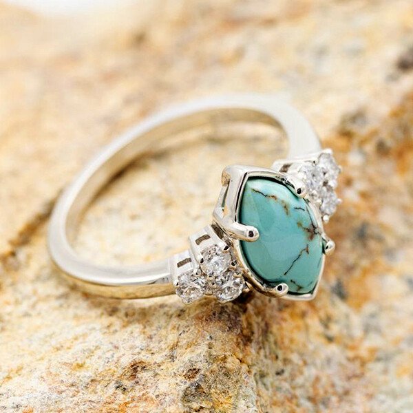 Cut Turquoise Diamond Decoration Set Ring