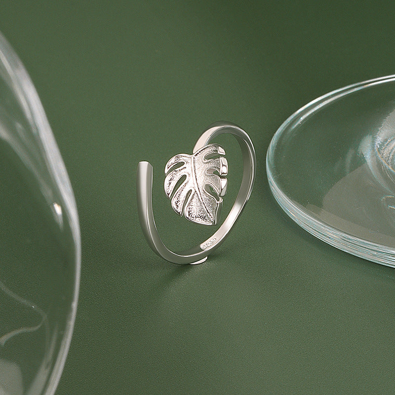 Small Fresh Leaf Ring