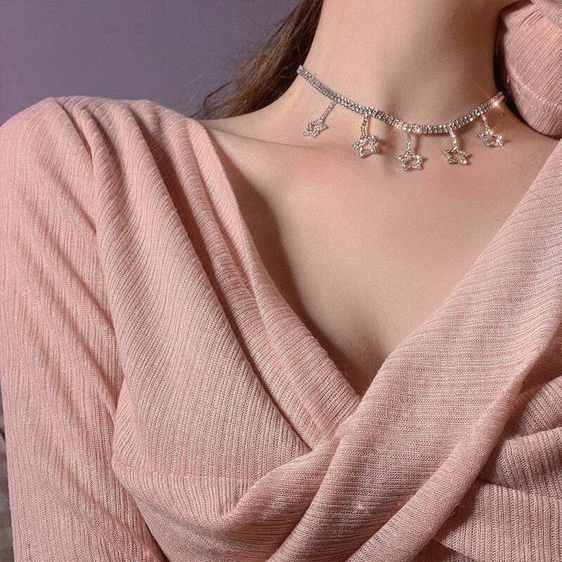 Star Pendant Choker Necklace