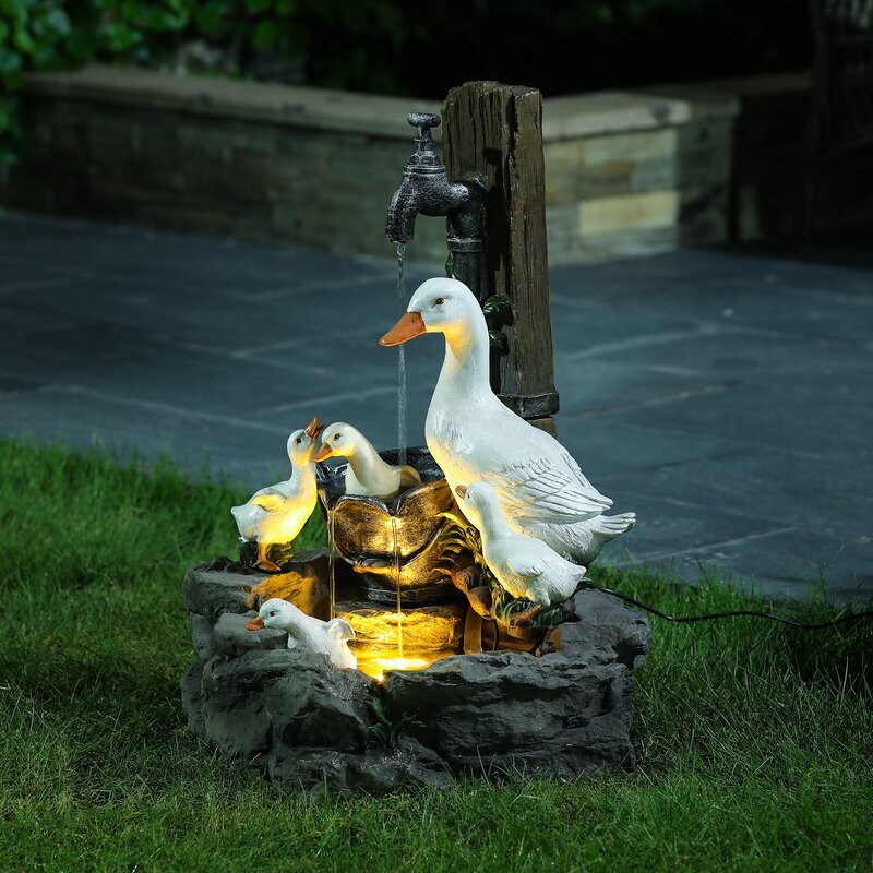 Suzlly Solor Power Willapa Resin Duck Family Patio Fountain