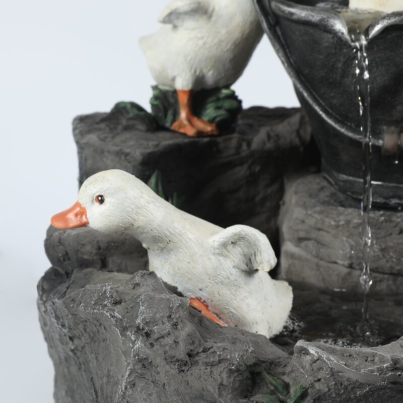 Suzlly Solor Power Willapa Resin Duck Family Patio Fountain