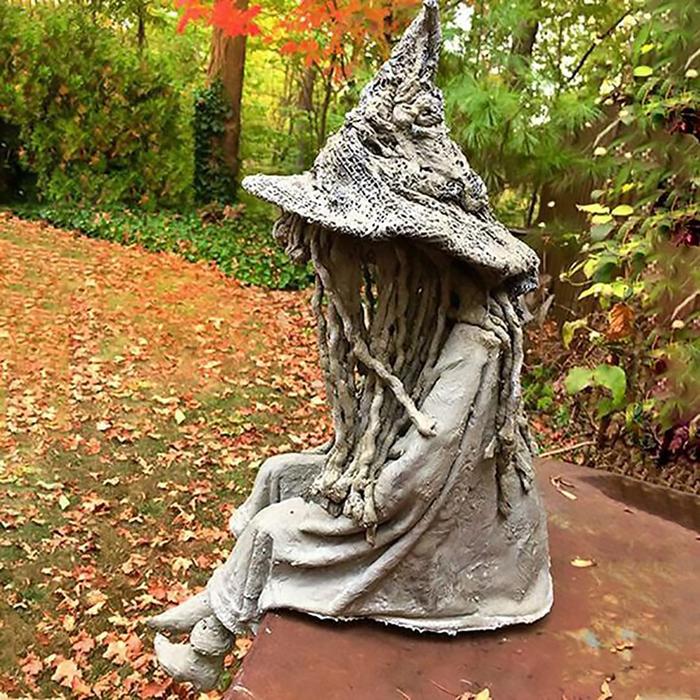 Witch Ghoul Solar Energy Lamp