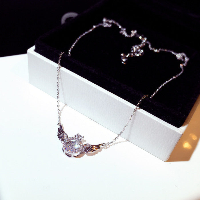 ANGEL WINGS NECKLACE