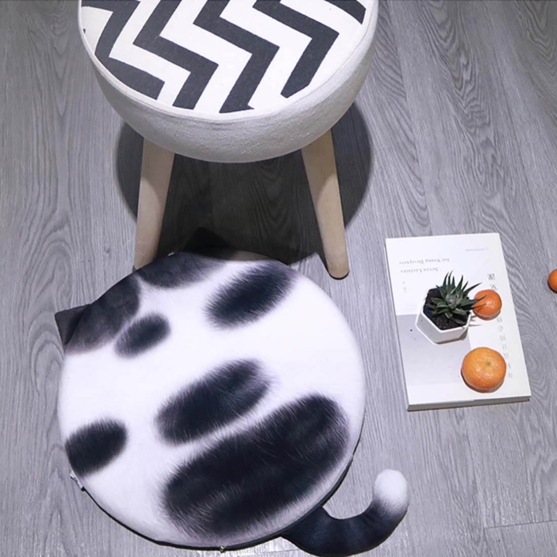 "Cat Back" Seat Cushion