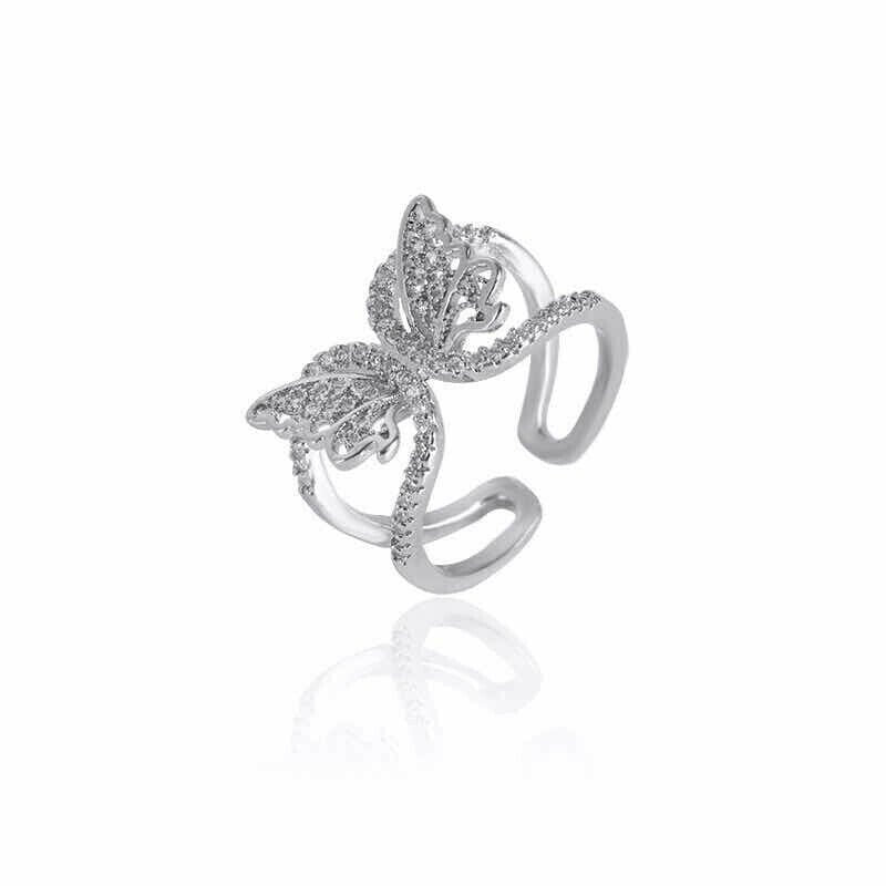 Diamond-studded Temperament Butterfly Ring