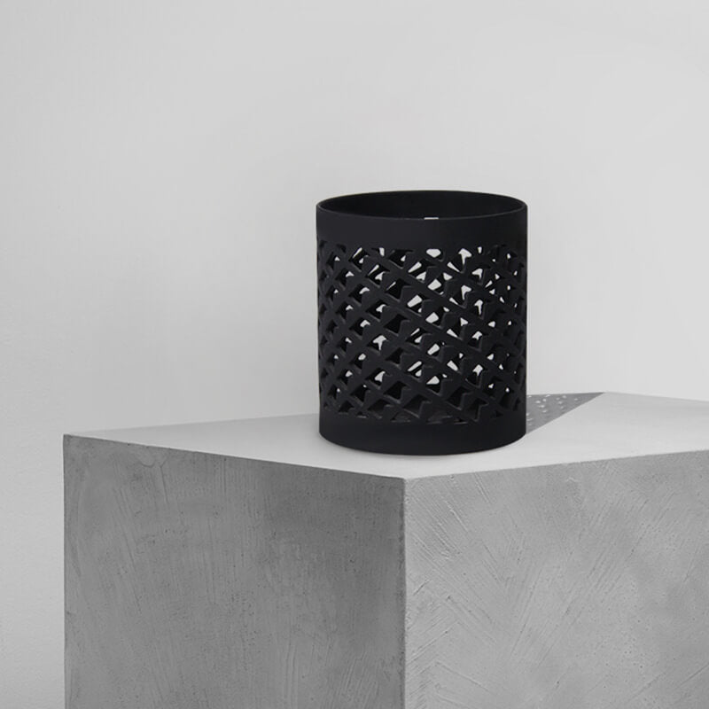 Black Hollowed-out Candle Holder for Home Furnishings