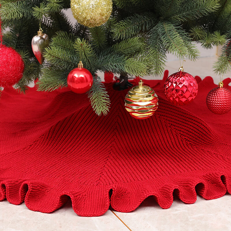 Red Ruffled Knit Tree Skirt Christmas Tree Decoration