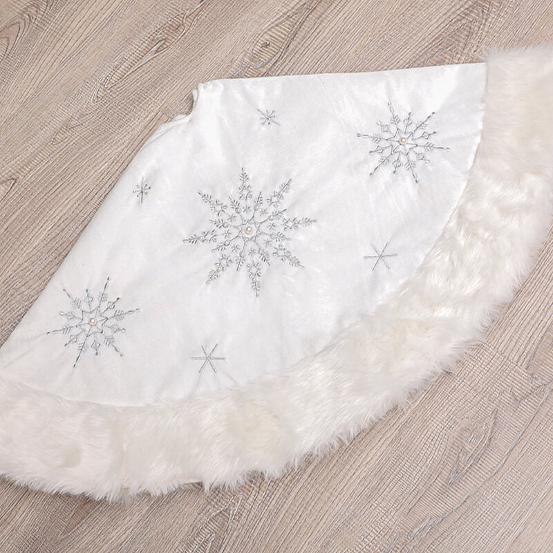 Creative Snowflake Pattern White Plush Tree Skirt Christmas Tree Decoration