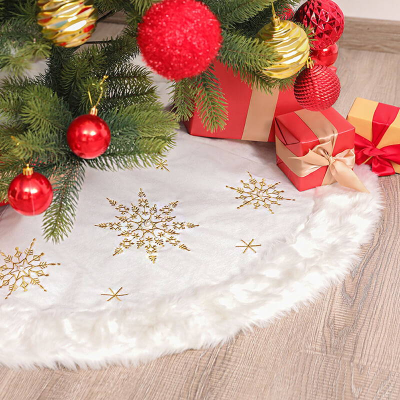 Creative Snowflake Pattern White Plush Tree Skirt Christmas Tree Decoration