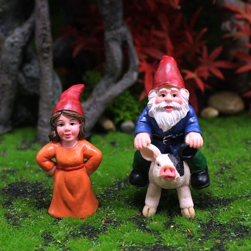 Funny Miniatura Gnome Ornament