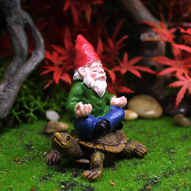 Funny Miniatura Gnome Ornament