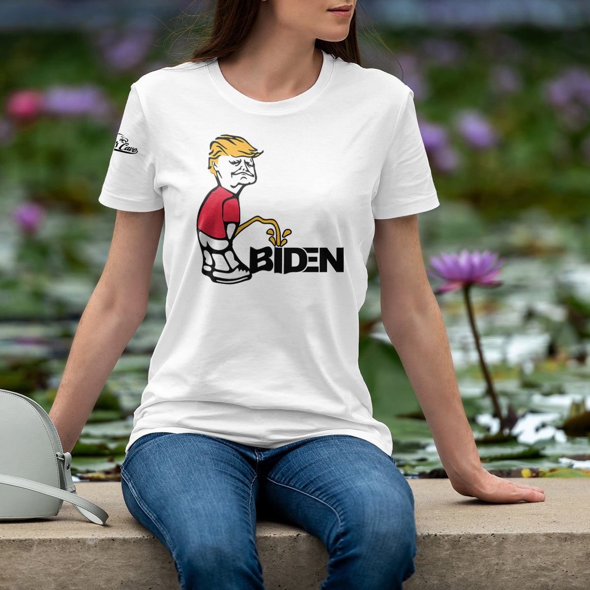 🔥50% OFF 🔥Pee on Biden T-Shirt