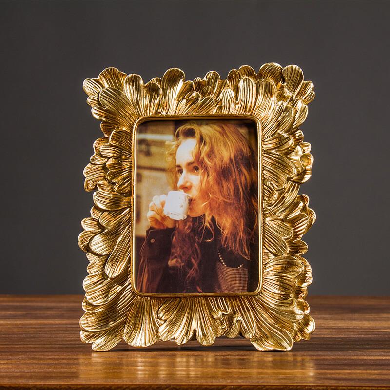 Golden Retro Palm Leaf Handmade Photo Frames Ornaments with High Definition Glass, Family Office Photo Studio Art Picture Frame for Tabletop Stand or Wall Hanging