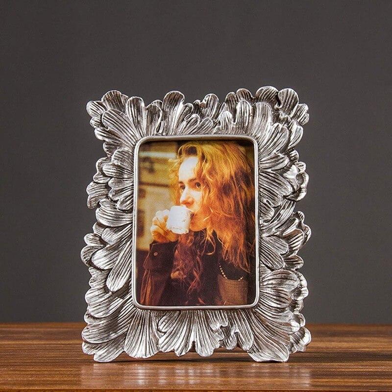 Silver Retro Palm Leaf Handmade Photo Frames Ornaments with High Definition Glass, Family Office Photo Studio Art Picture Frame for Tabletop Stand or Wall Hanging