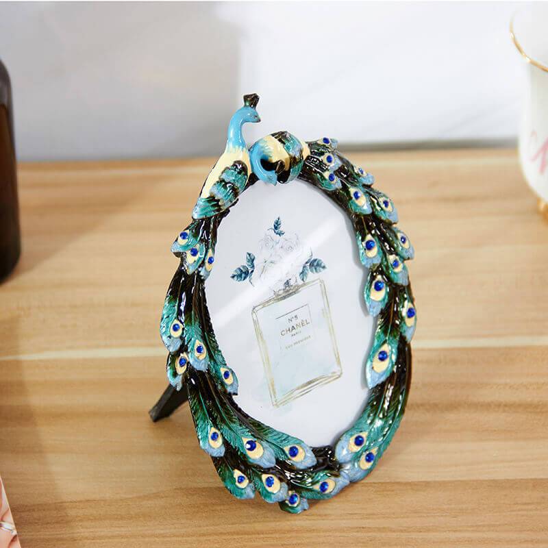 Vintage Style Two Peacock Pattern Metal Photo Frames Friends Gift Picture Frame Table Top Frame