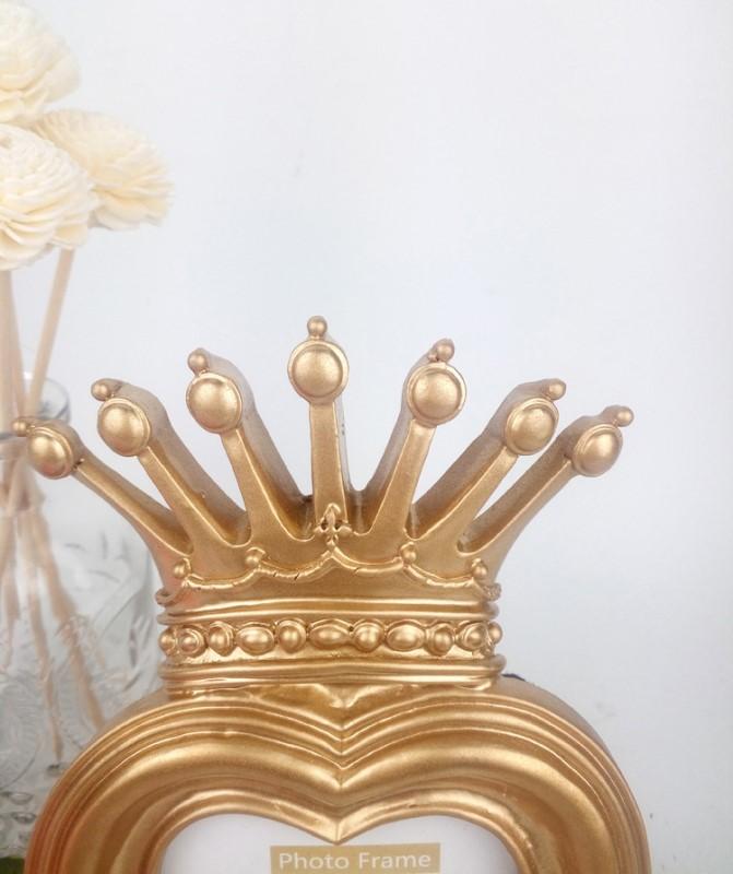 Love Heart Shape Golden Crown Resin Photo Frame Home Decor Desktop Picture Frame