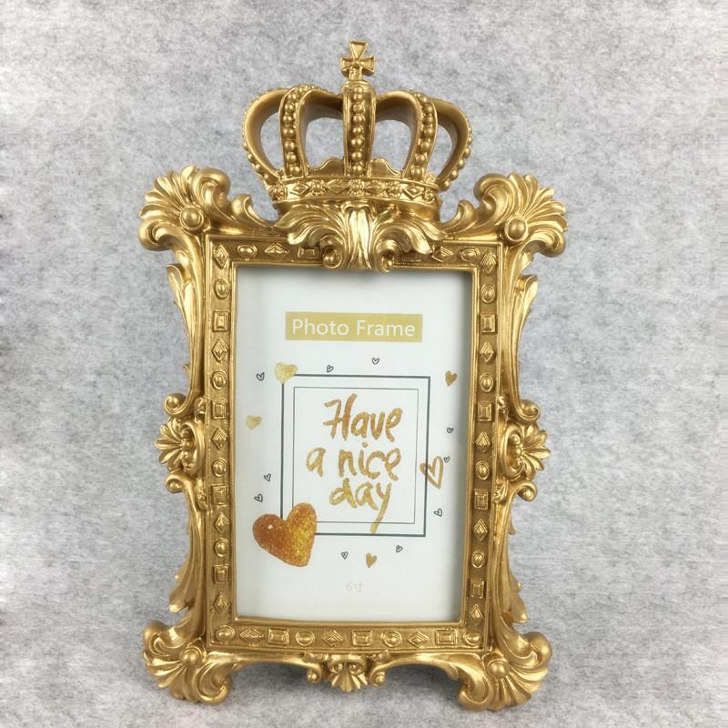 Luxurious Golden Crown Resin Photo Frame Home Decor Desktop Picture Frame