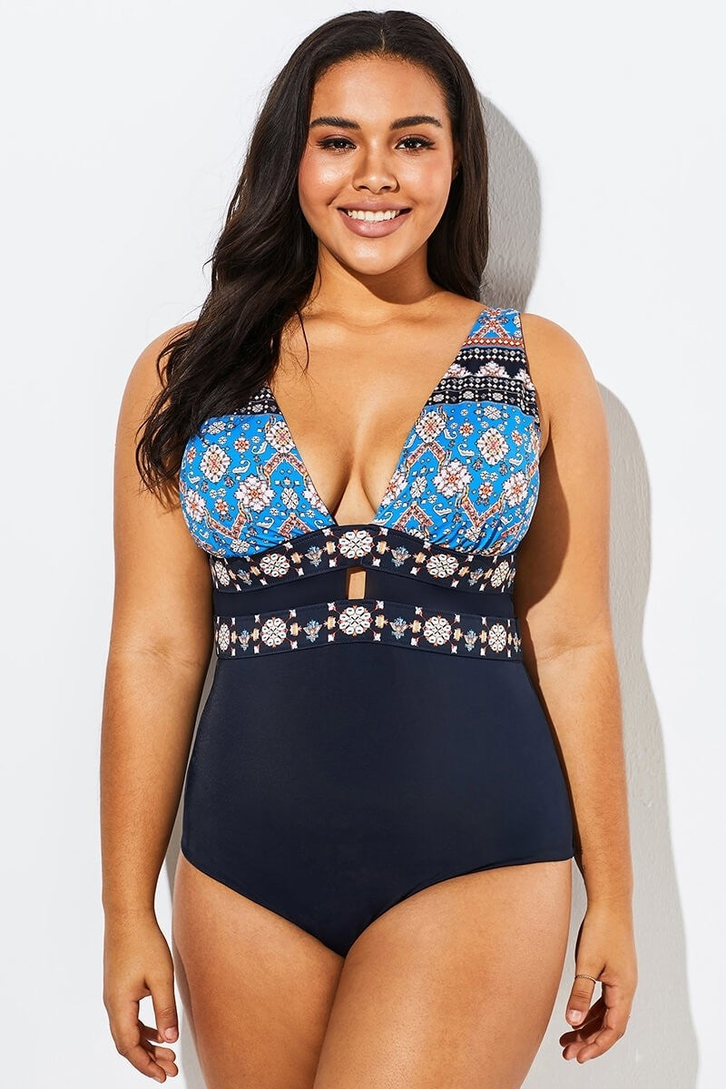 Charming Printed Cut Out One Piece Swimsuit