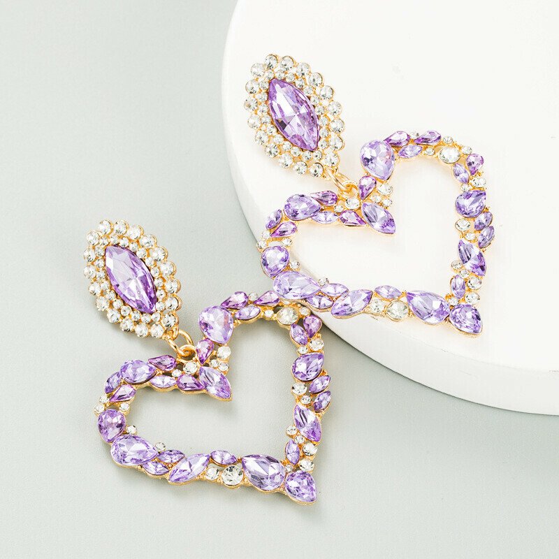 Heart-shaped diamond earrings