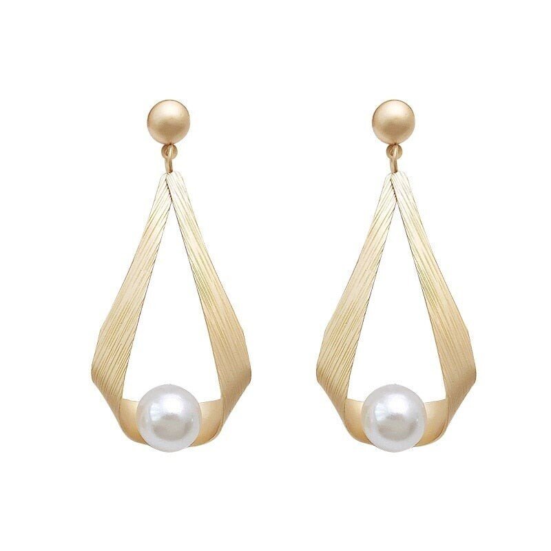 Sophia Pearl Drop Earrings