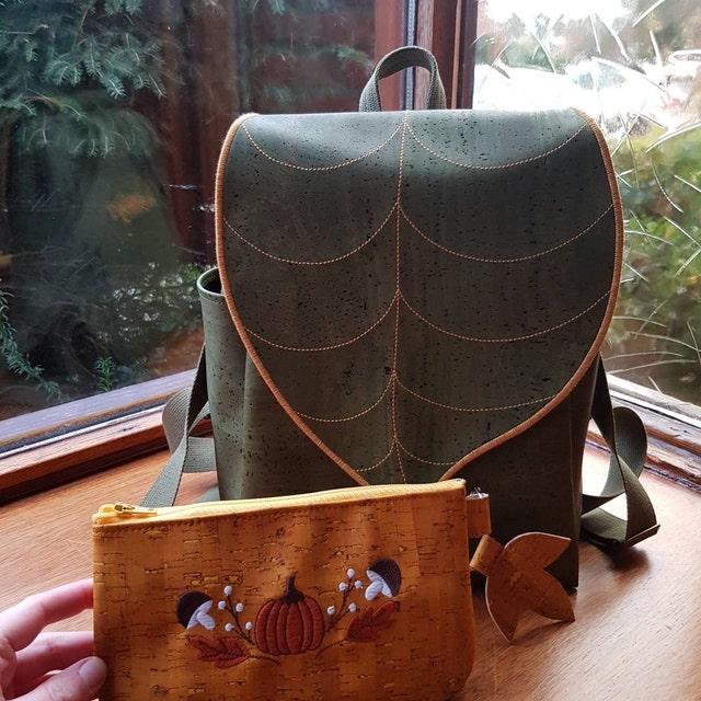 SPRING SALE 45% OFF - Green Cork Leather Leaf Backpack