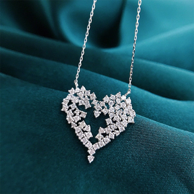 Latest Fashion Geometrical Heart-Shaped Necklace With Micro Pave Zircon - LOW STOCK